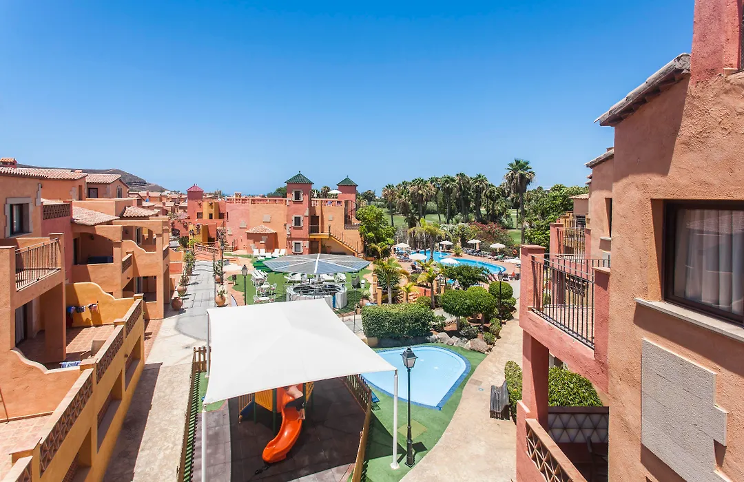 Villa Mandi Golf Resort-1