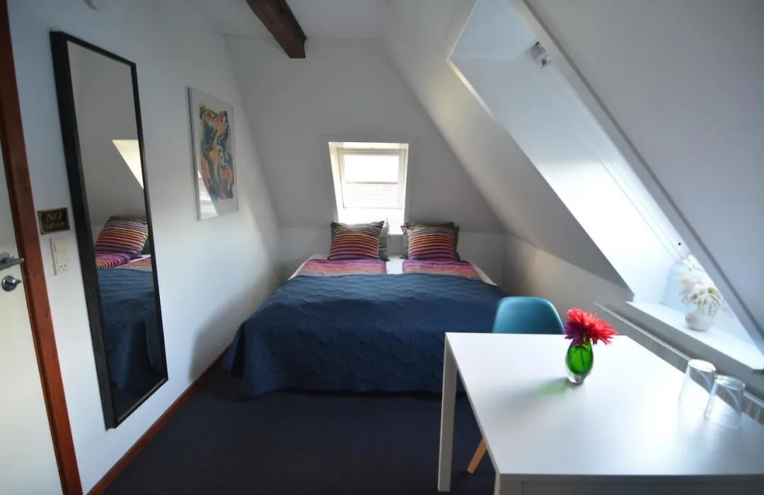 Billesgade Rooms-1