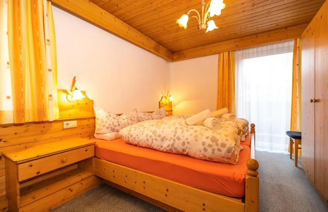 Haus Anton Soelden - Apartments & Zimmer-1