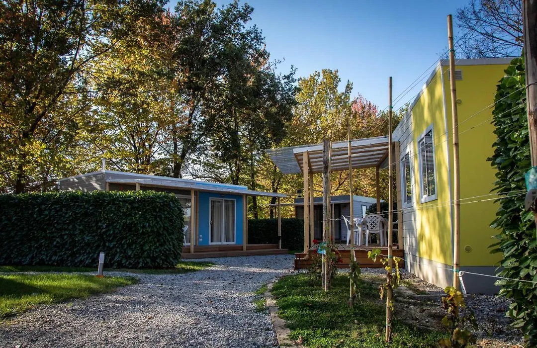 Albavillage Rooms Wellness&Camping-1