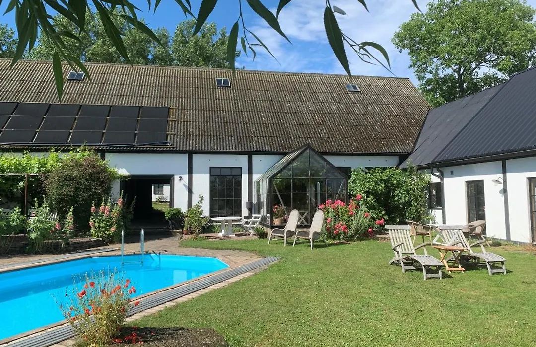 Lunkaberg Bed & Breakfast-1
