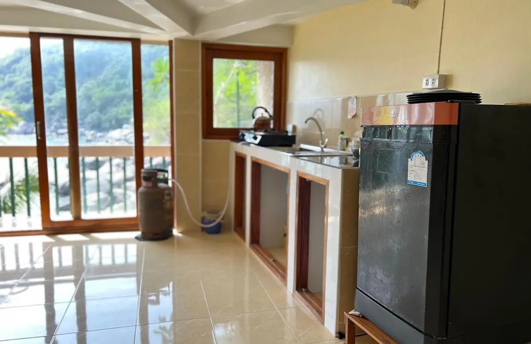 Hin Wong Apartments Dive & Snorkel Resort-1