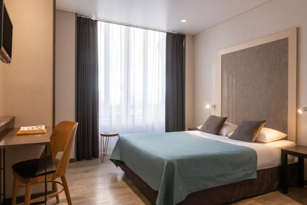 Central Hotel Paris-1