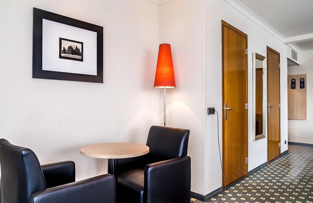 Hotel Die Port Van Cleve-1