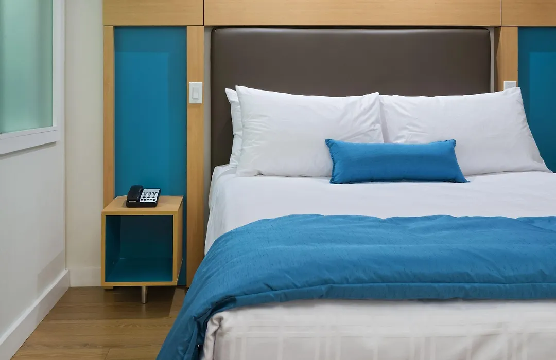 Bond Place Hotel-1
