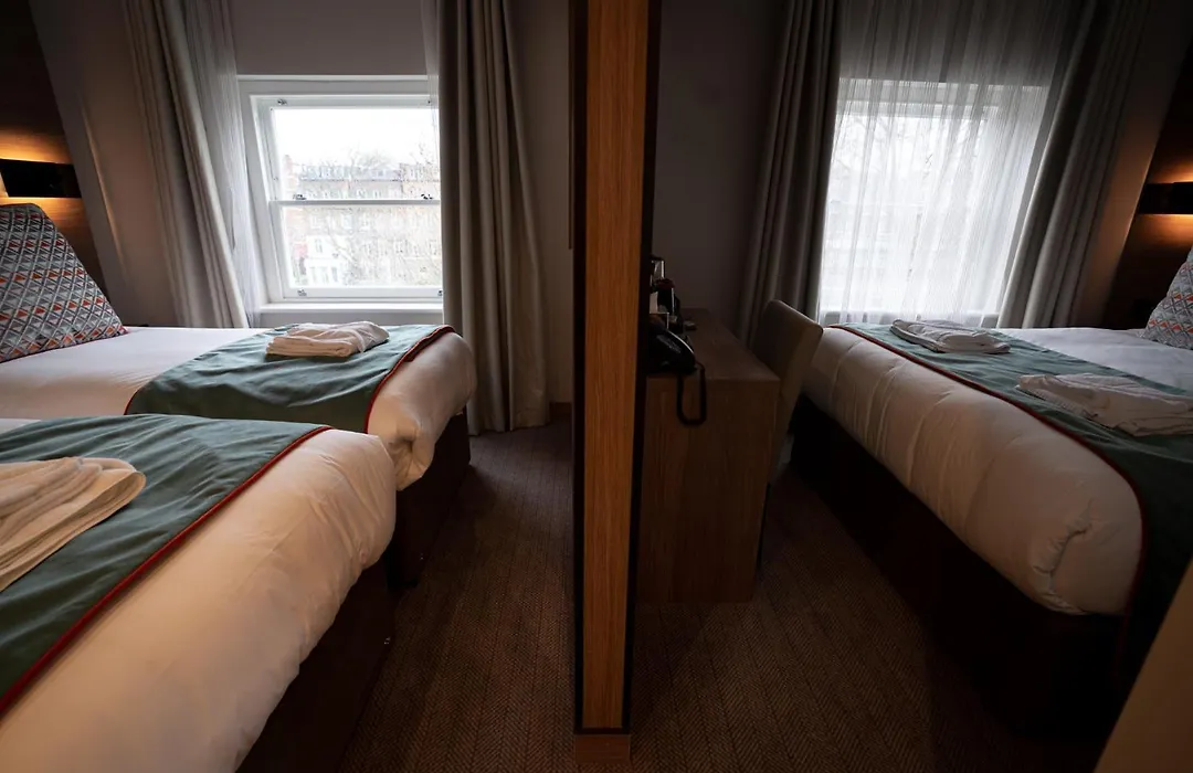 Oxford Hotel-1