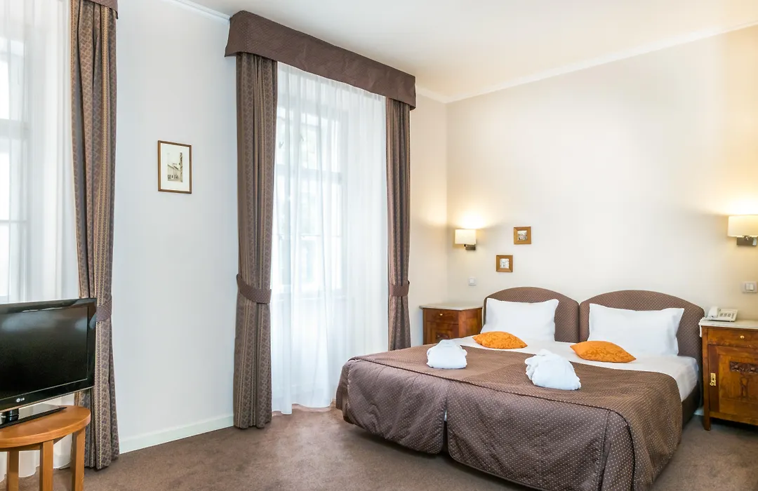 Boutique Hotel Bookquet-1