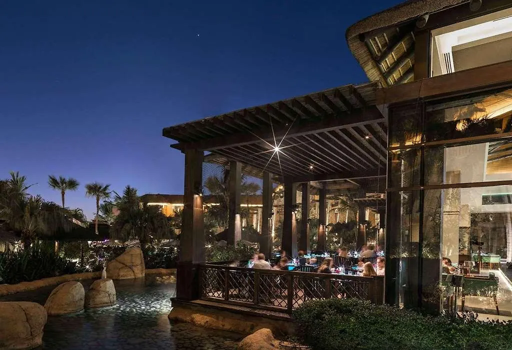 Sofitel Dubai The Palm Luxury Apartments-1