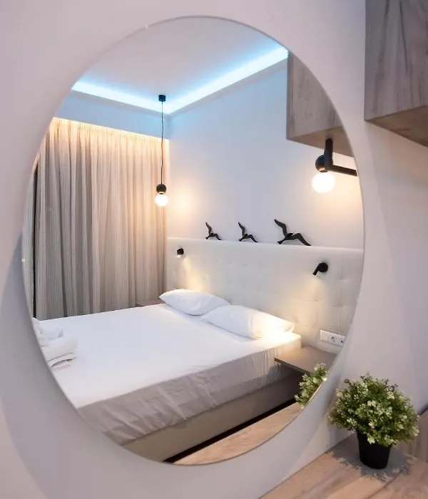 Sekreto Hotel-1