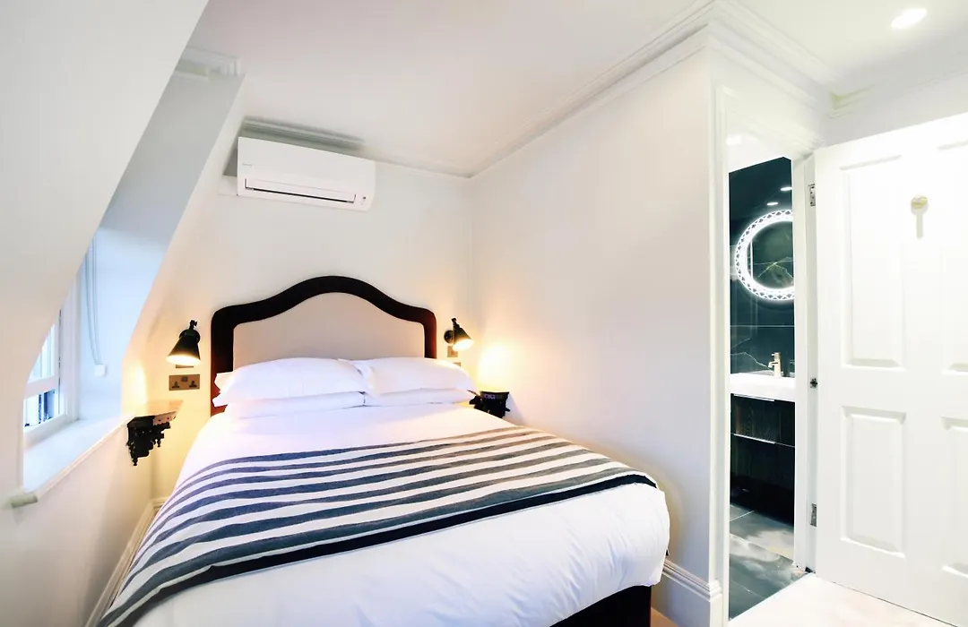 Twenty Nevern Square Hotel-1
