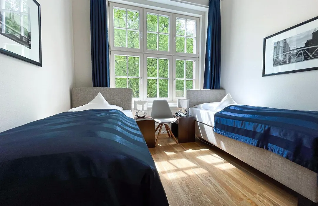 Hotel Wagner Im Dammtorpalais-1