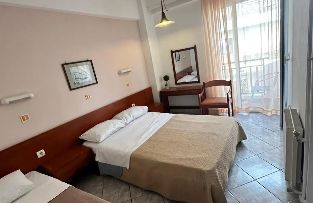 Captain'S Hotel-1