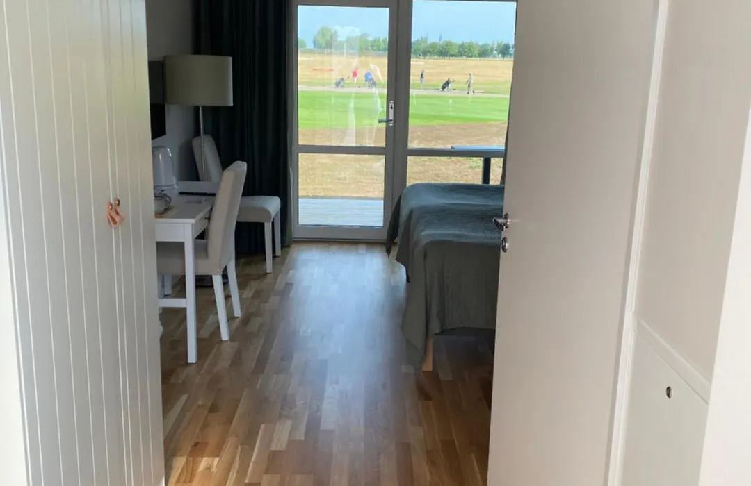 Bedinge Golfklubb Hotell-1