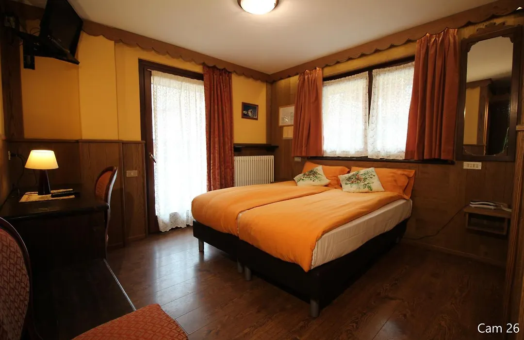 Hotel Meynet-1