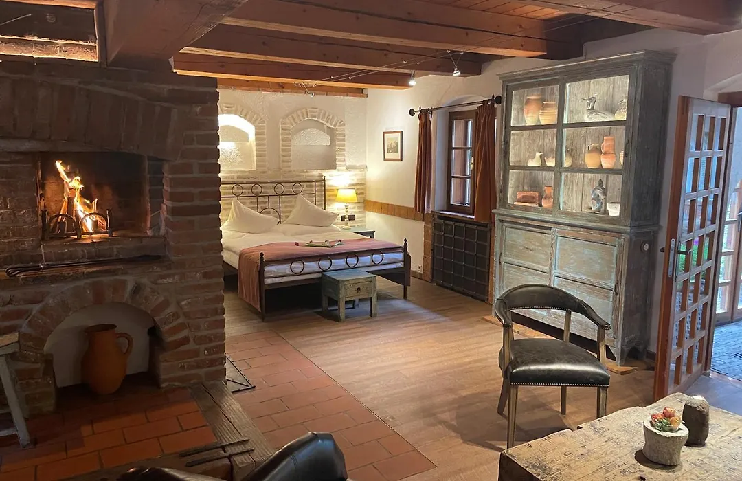 Romantik Hotel U Raka-1