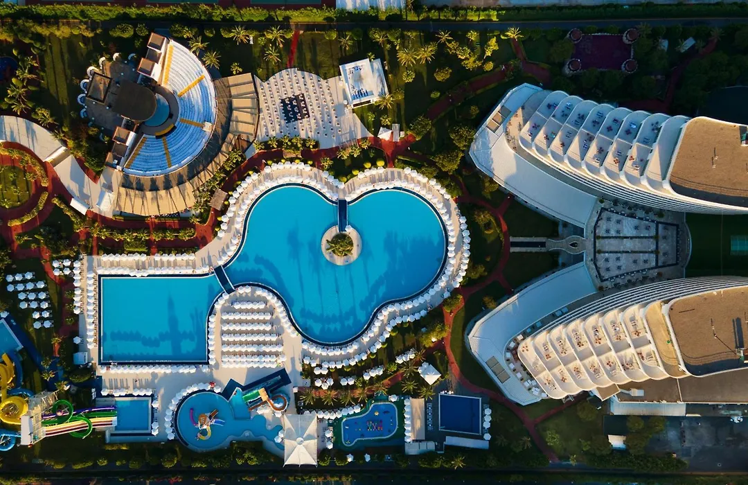 Miracle Resort Hotel-1