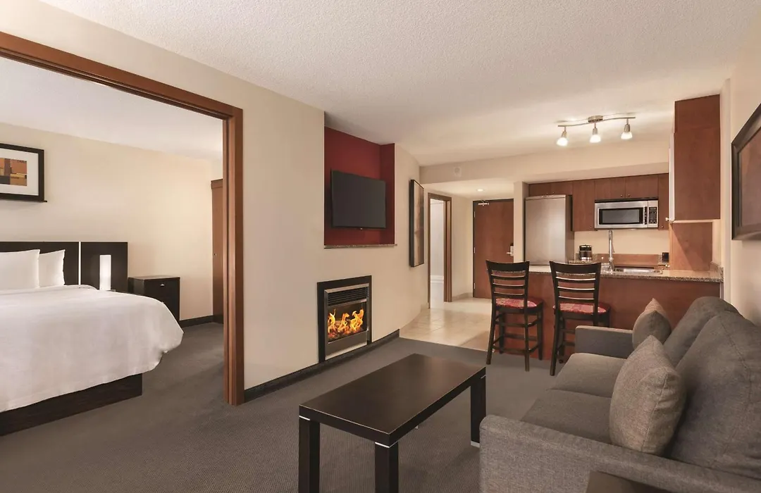 Embassy Suites By Hilton - Montreal-1