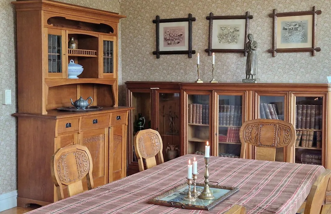 Naeaes Slott-1