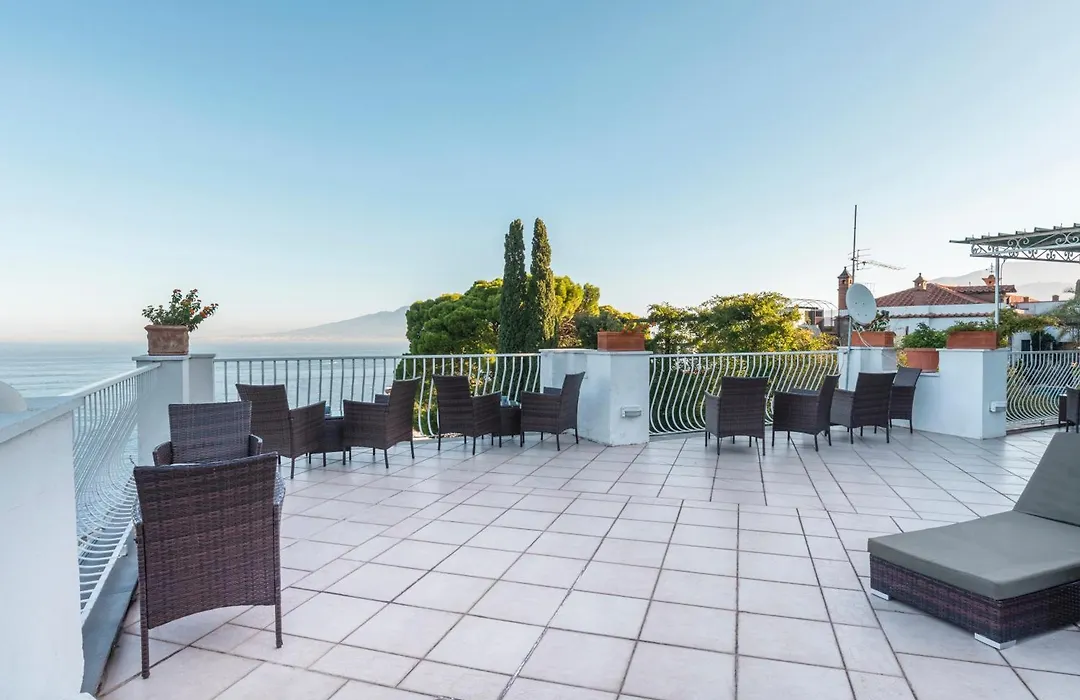 Hotel Desiree-1