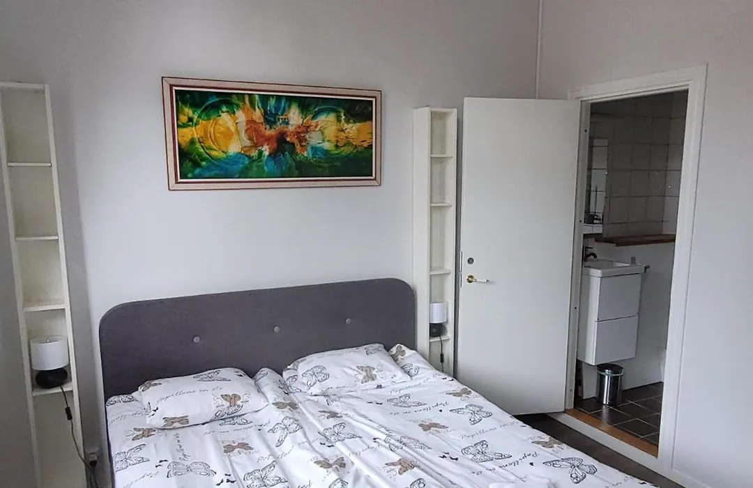 Skeppsgården B&B-1