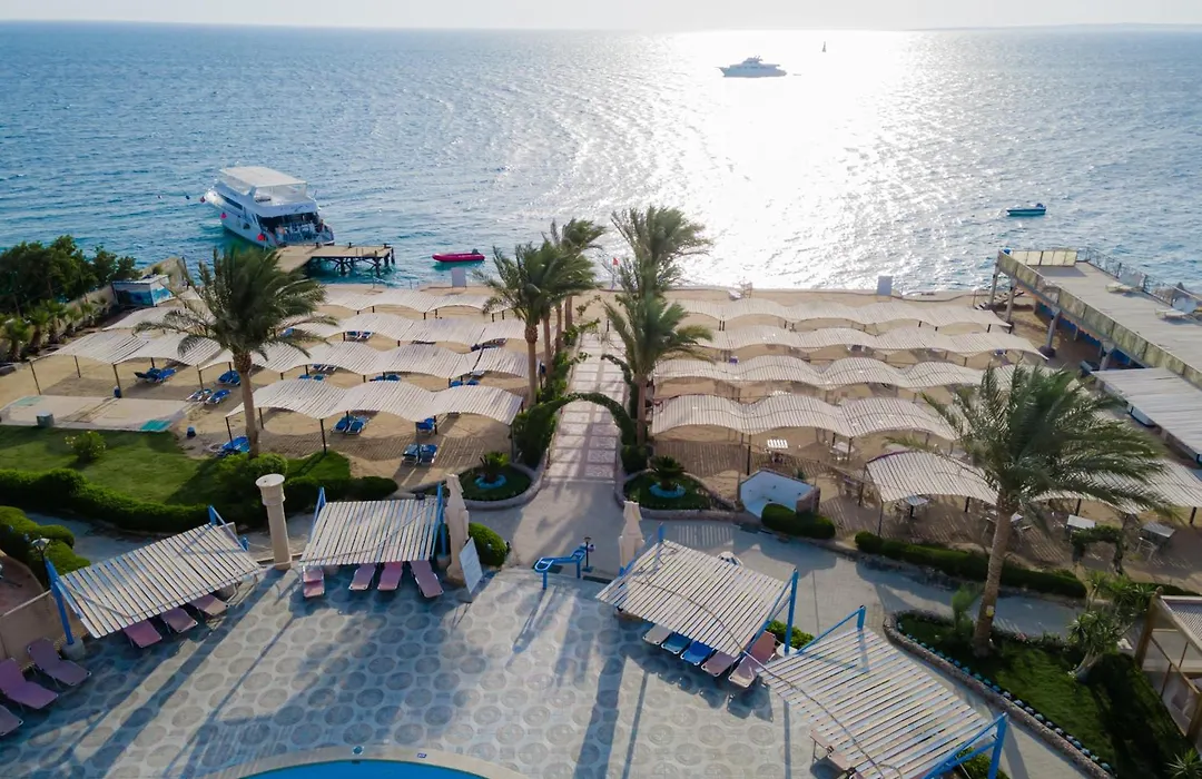 Sphinx Aqua Park Beach Resort-1
