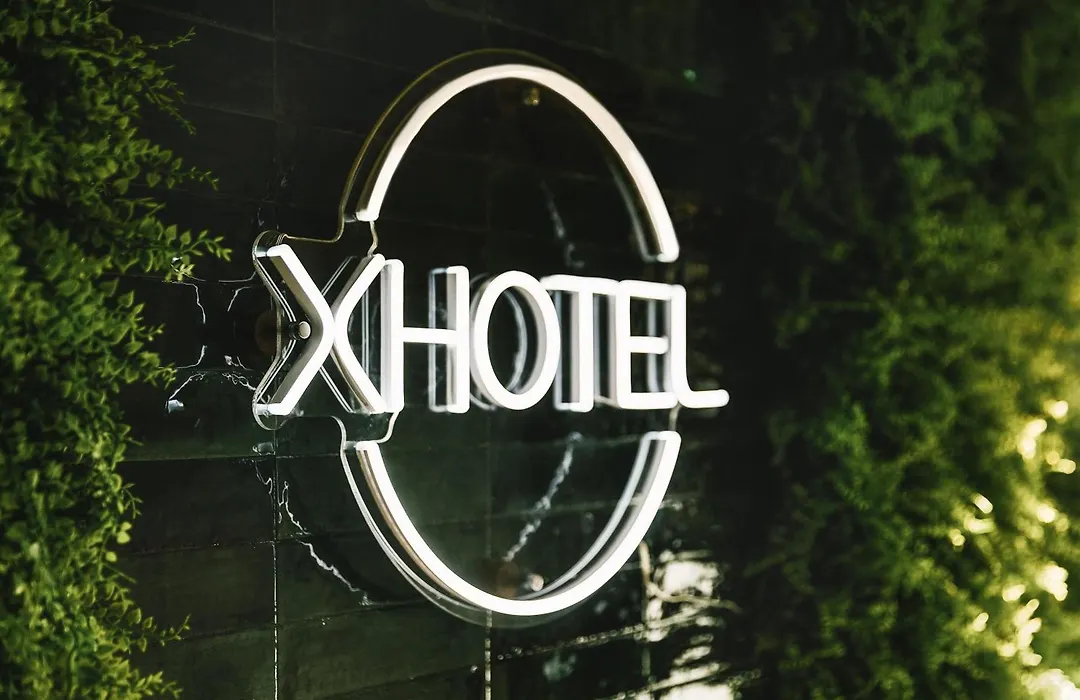 Xhotel-1