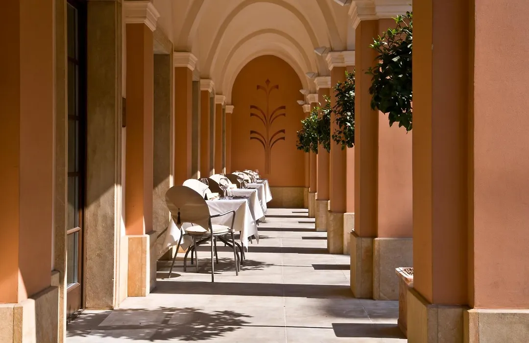 Mamaison Le Regina Boutique Hotel-1