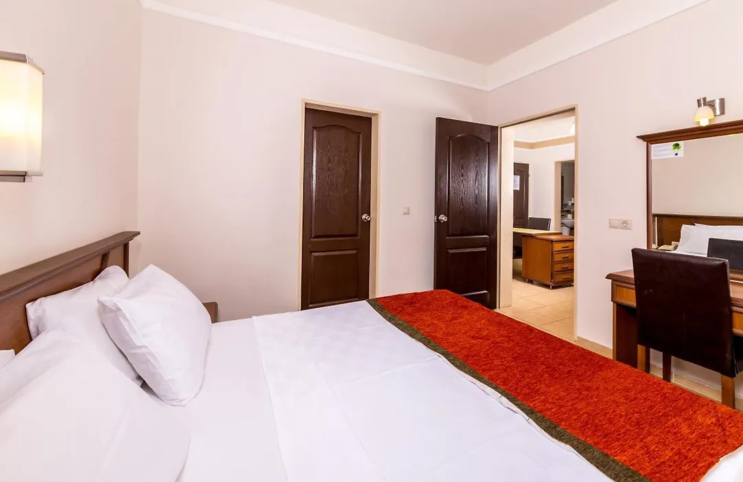 Julian Forest Suites-1
