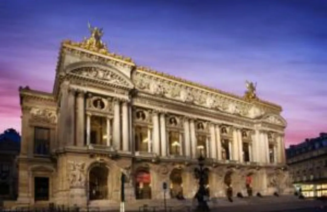 Hotel Royal Opera-1