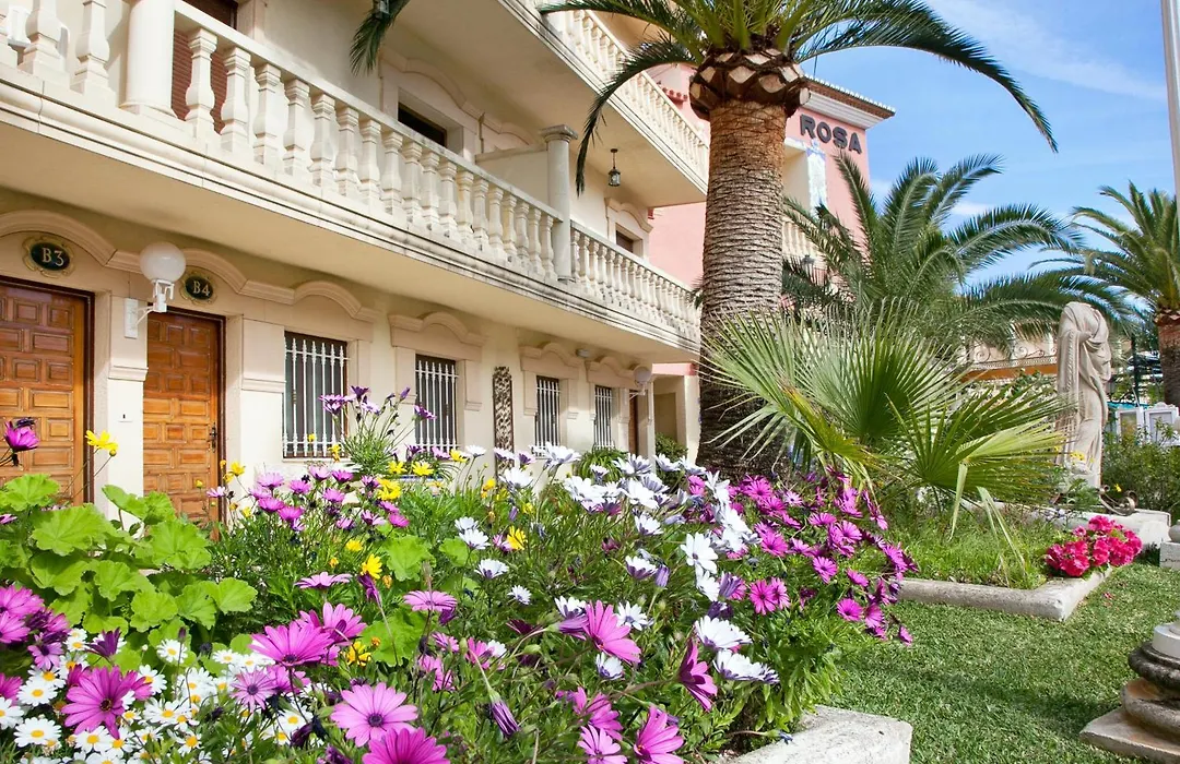 Hotel Rosa-1