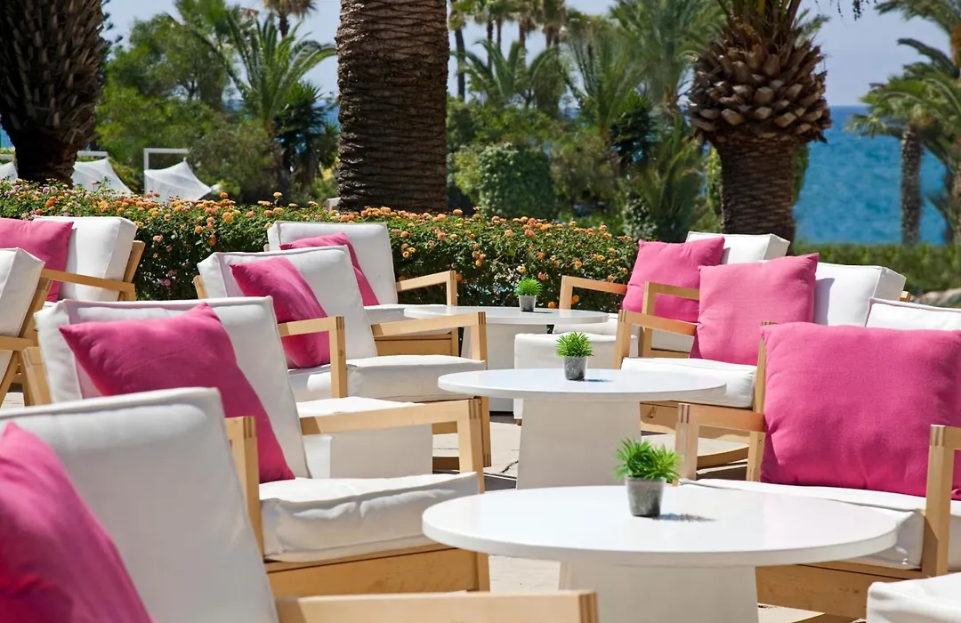 Sandy Beach Hotel & Spa-1