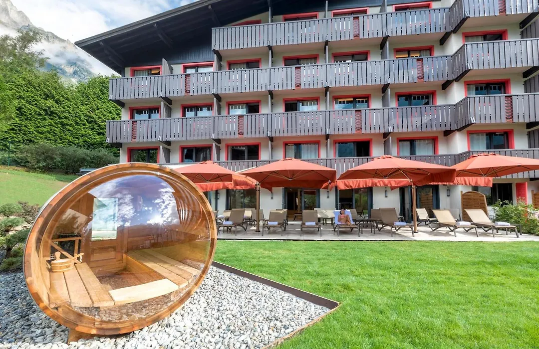 Chalet Hotel Le Prieure & Spa-1