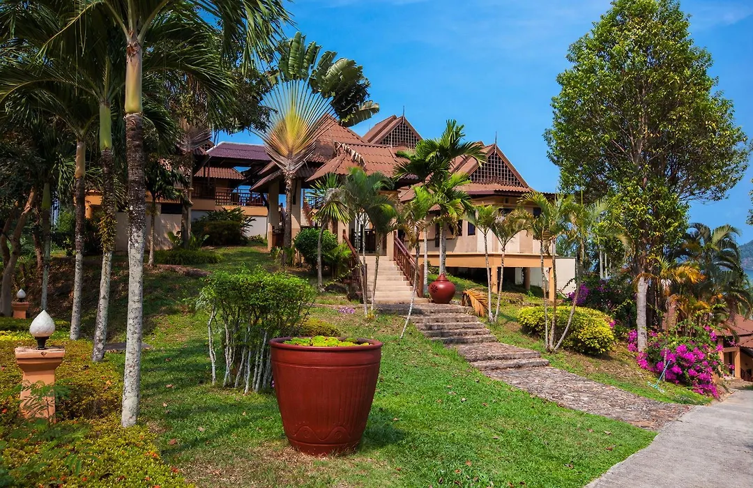 The Aiyapura Koh Chang - Complimentary Paddleboarding-1