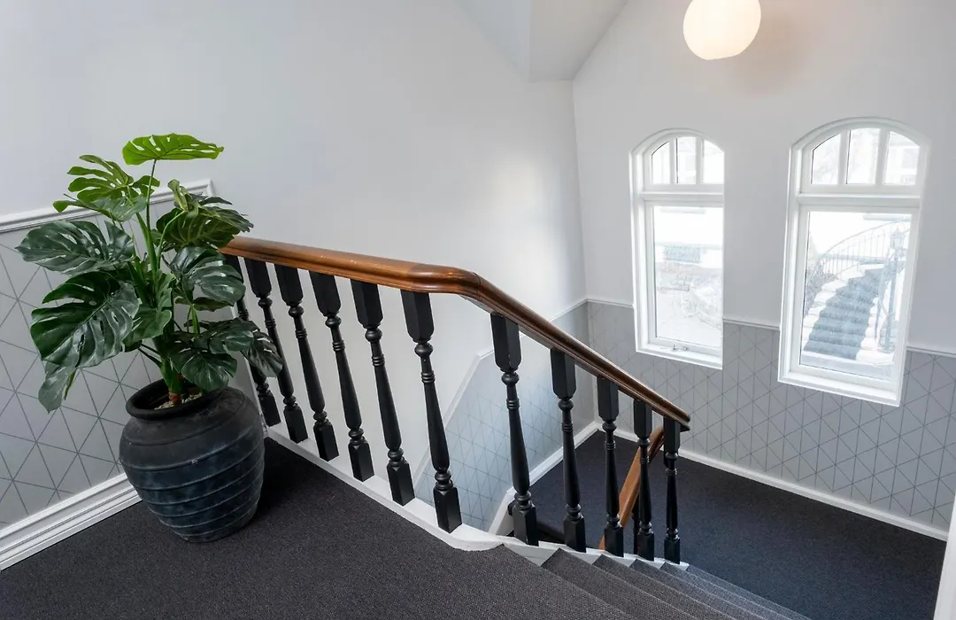 Hotel Reykjavík Saga-1