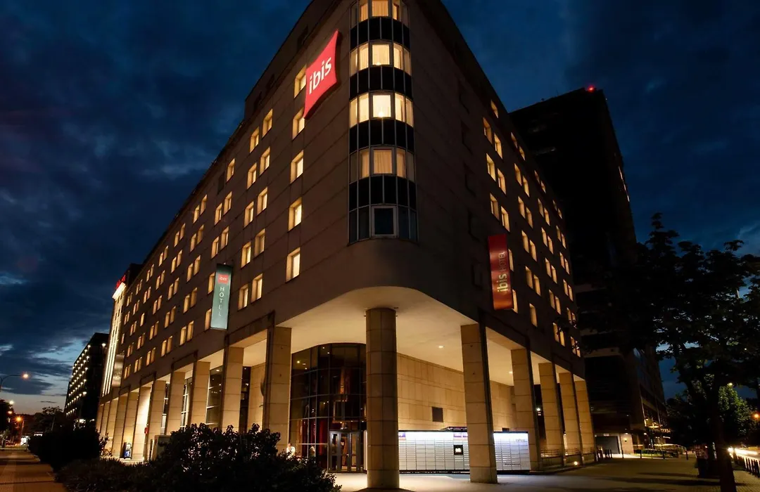 Ibis Warszawa Stare Miasto-1