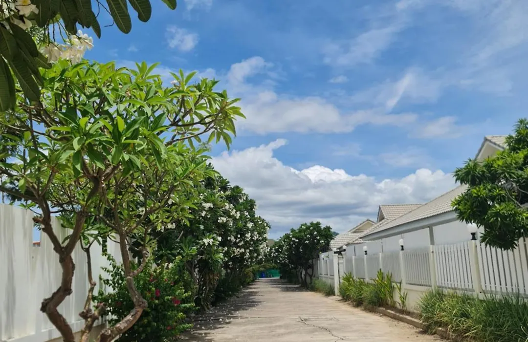 Baan Leelawadee-1
