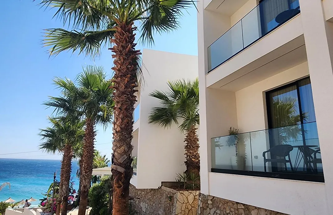 Hotel Summer Dream-1