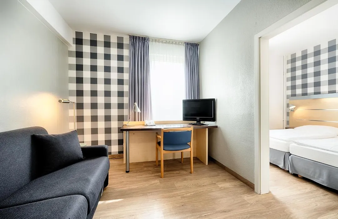 Enjoy Hotel Berlin City Messe-1
