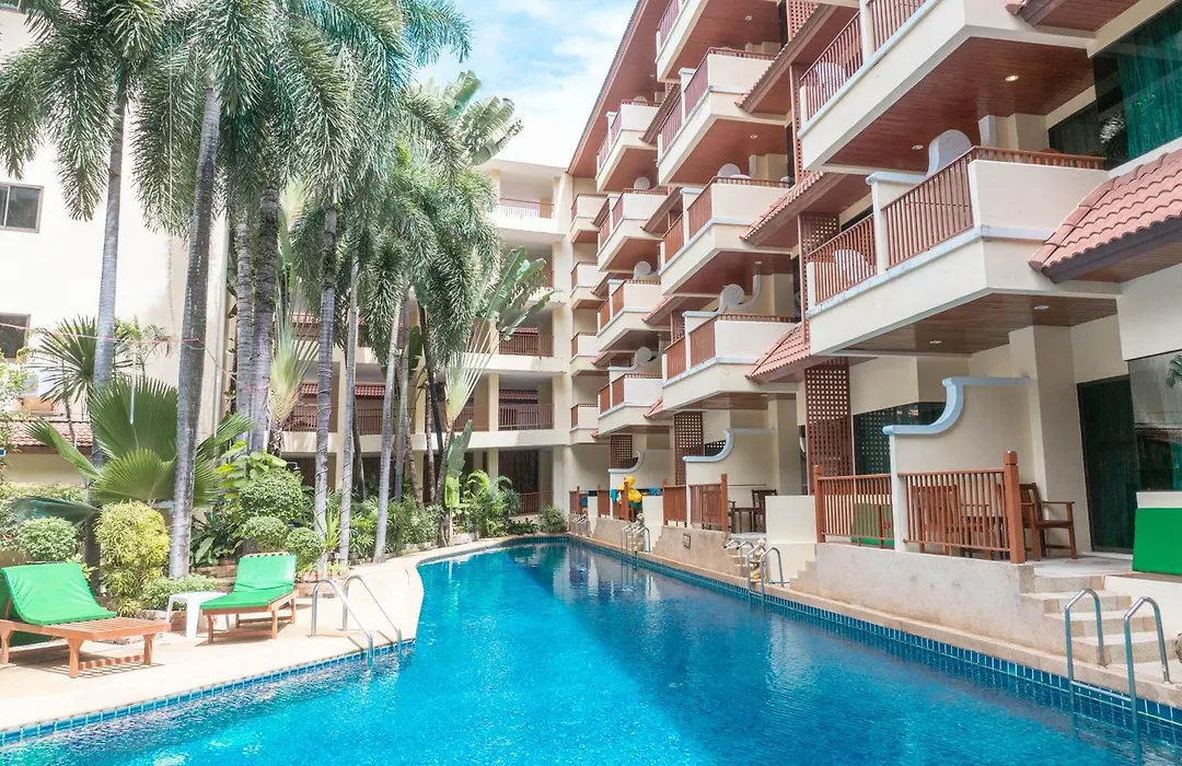 Baumanburi Hotel Patong-1