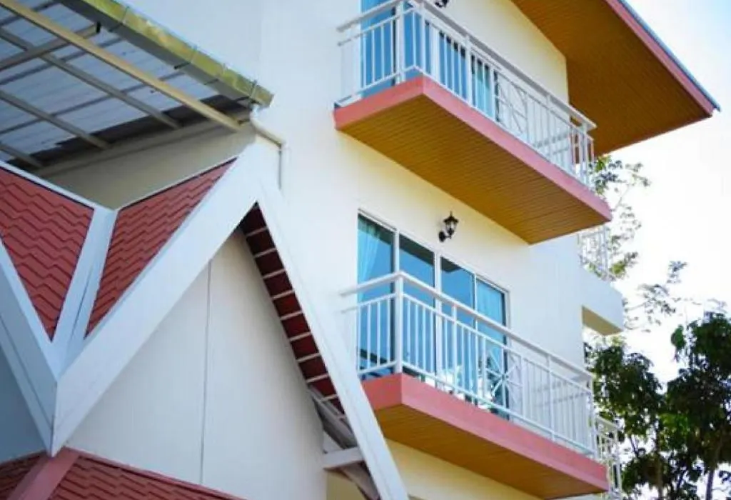 Urban House 195-1