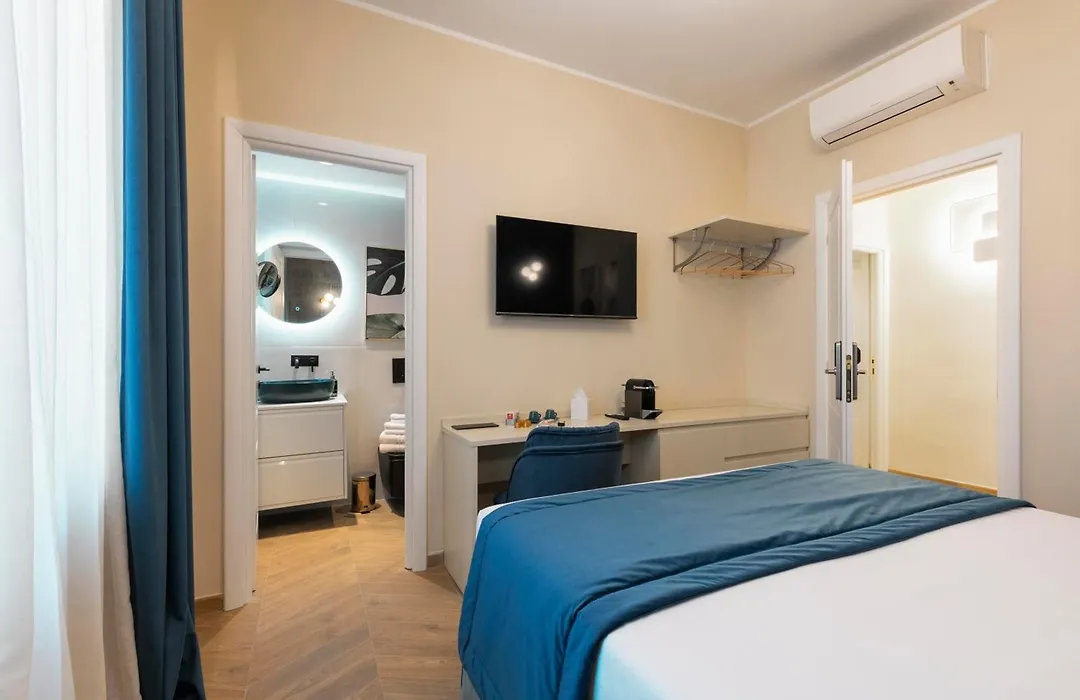 Maria Luxury Apartment-1