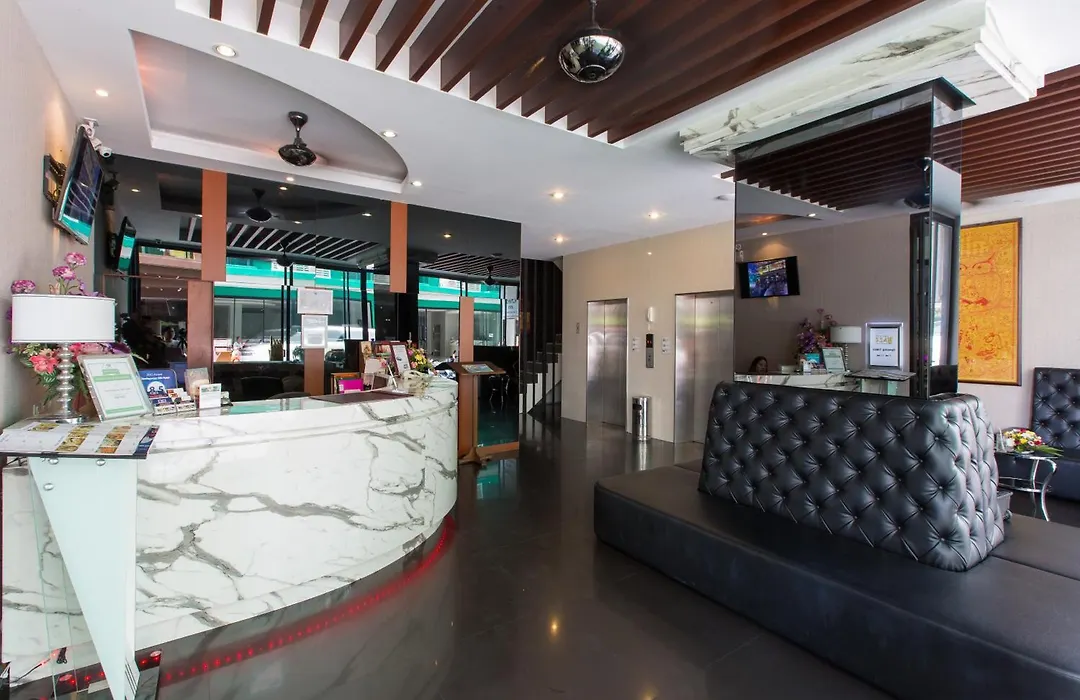 Hemingways Silk Hotel-1