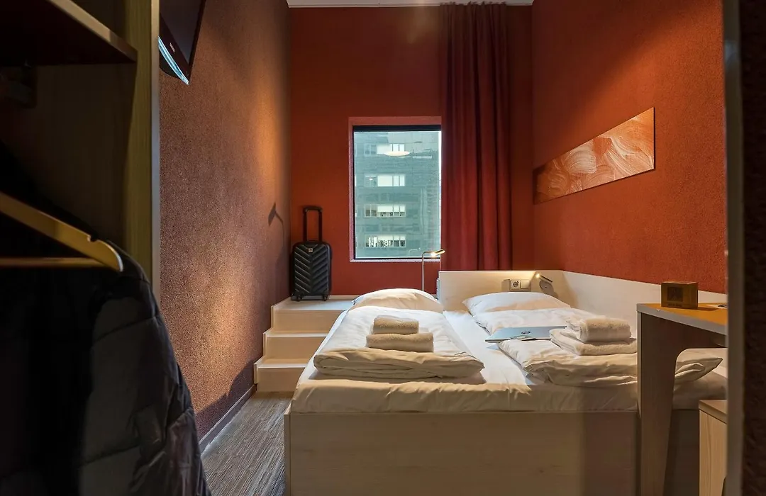 Meininger Hotel Amsterdam City West-1
