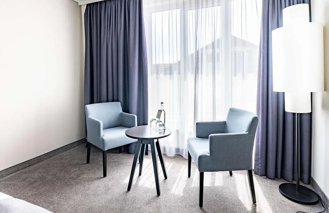 Atlantic Hotel Vegesack-1