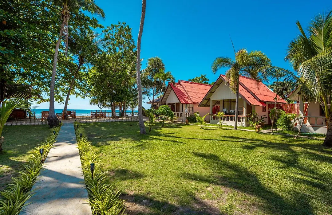 Lanta Beachfront Resort-1