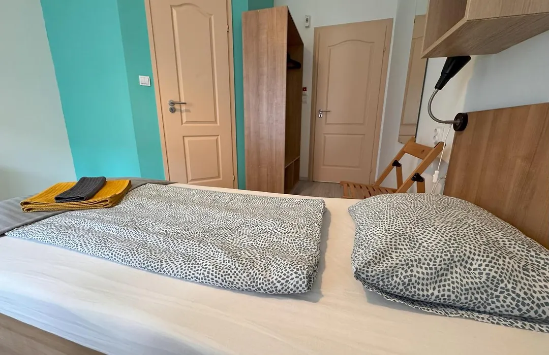 Omega Guesthouse Budapest-1
