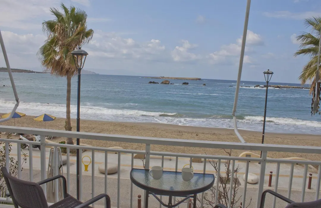 Danaos Hotel-1