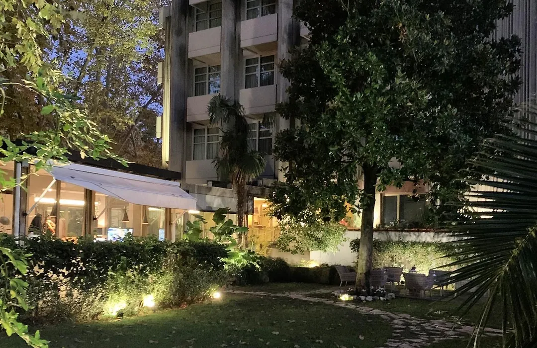 Hotel Fenix-1