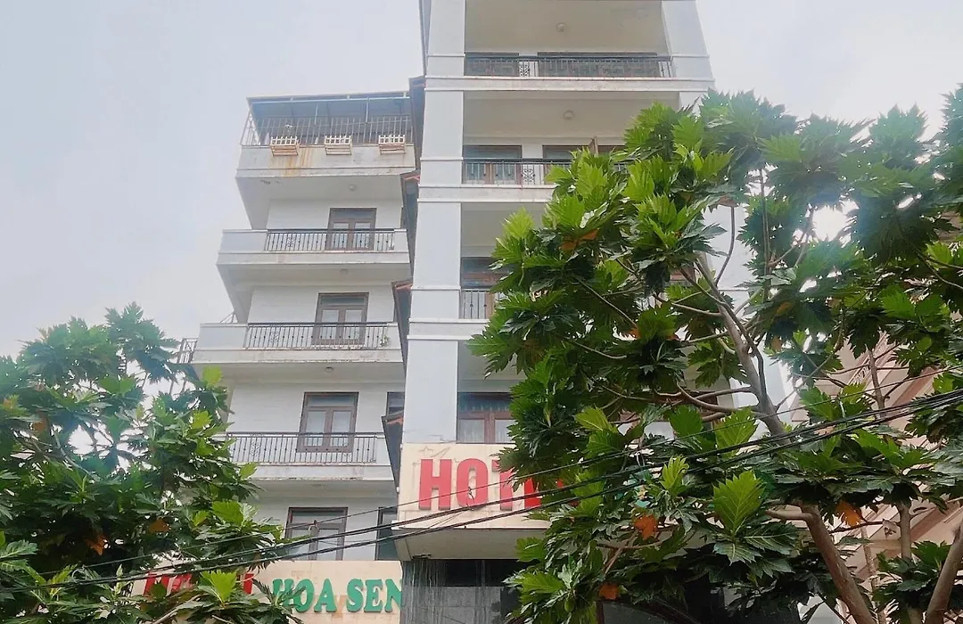 Hoa Sen Hotel-1