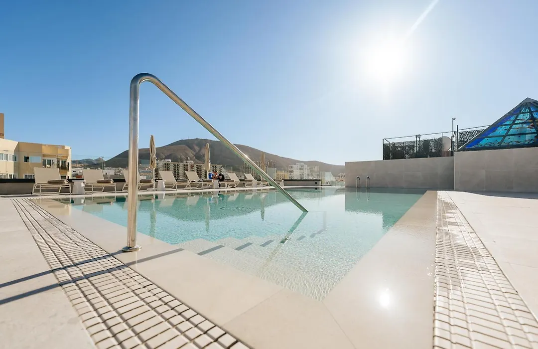 Hotel Reveron Plaza-1